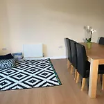 Nice House + Car Parking + Close To The City Centre